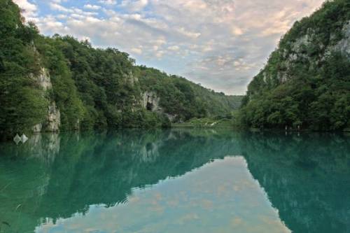 クロアチアの世界遺産『プリトヴィツェ湖群国立公園』の写真