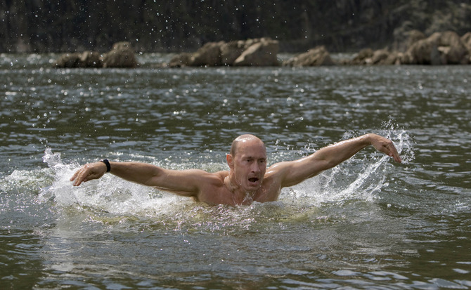 ロシアのプーチン大統領が多趣味すぎる写真枚 オモシロ画像の集積