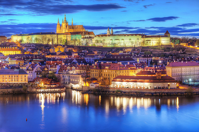千年の歴史を誇る百塔の街 プラハの写真12枚